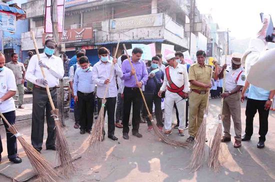 Another alt text